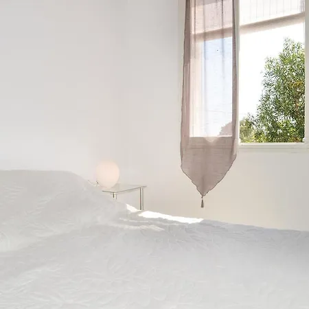 Semesterbostad One-bedroom Holiday In Solaro Plage